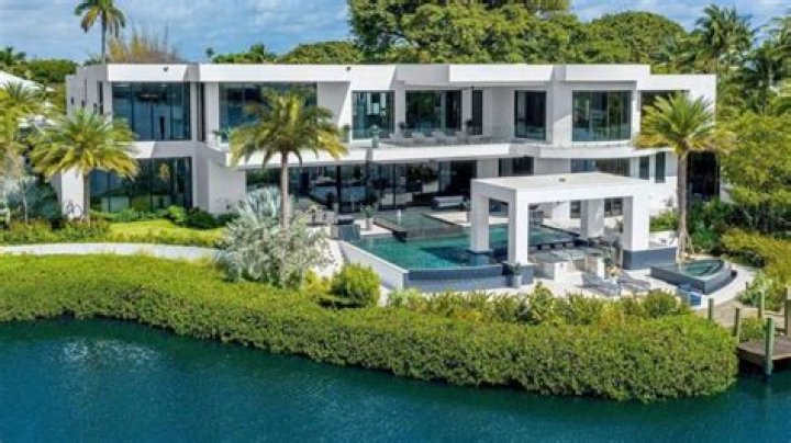 A Detailed Look into Liam Payne's Luxurious Homes