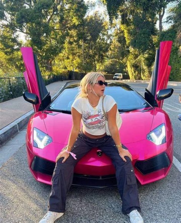 Katie Sigmond: Unveiling the OnlyFans Leaks Phenomenon