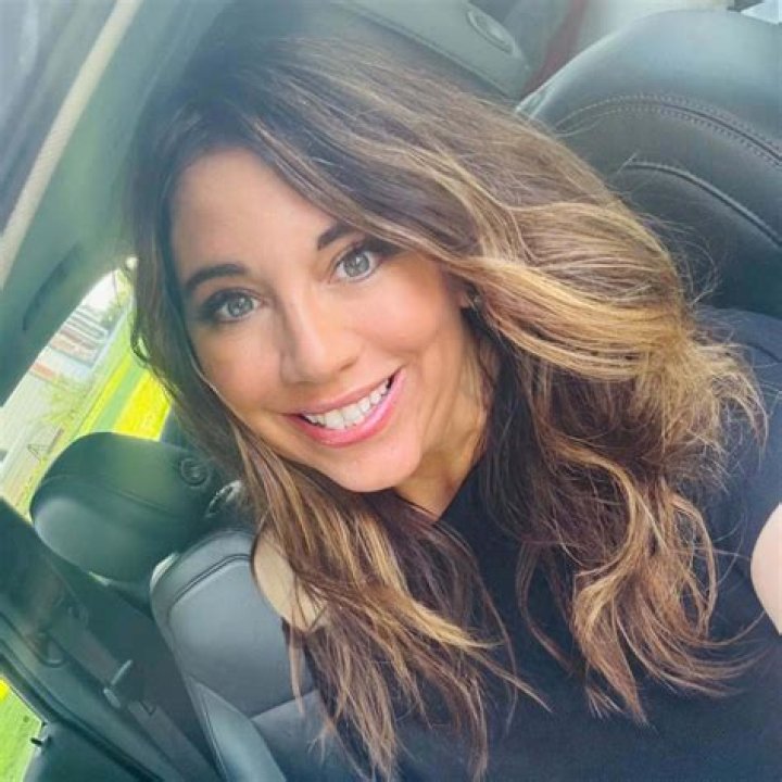 Unraveling the Mystery: Is Aaron Rodgers Married?